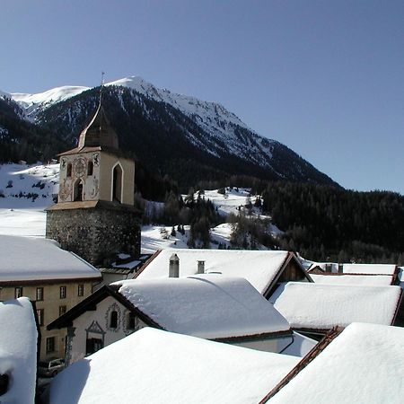 Hotel Weisses Kreuz Берґюн Екстер'єр фото