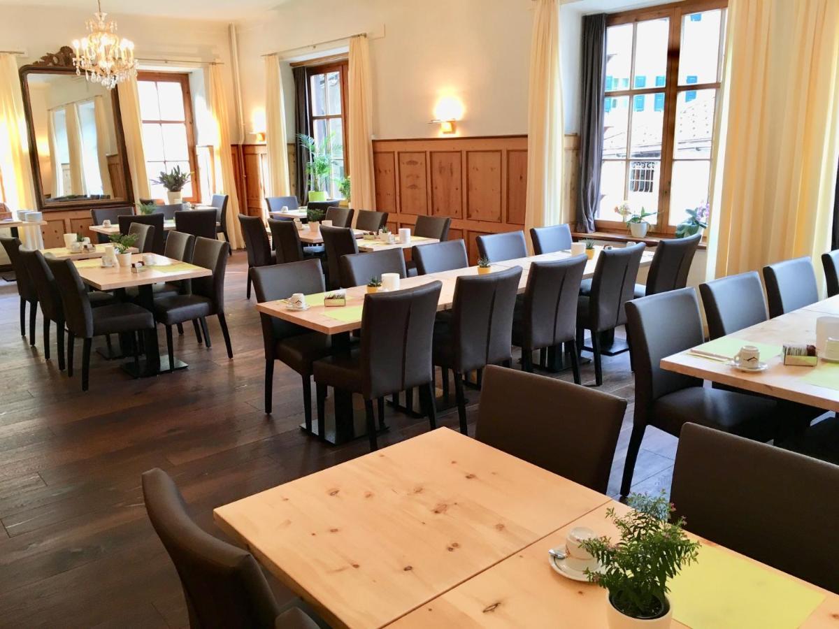 Hotel Weisses Kreuz Берґюн Екстер'єр фото